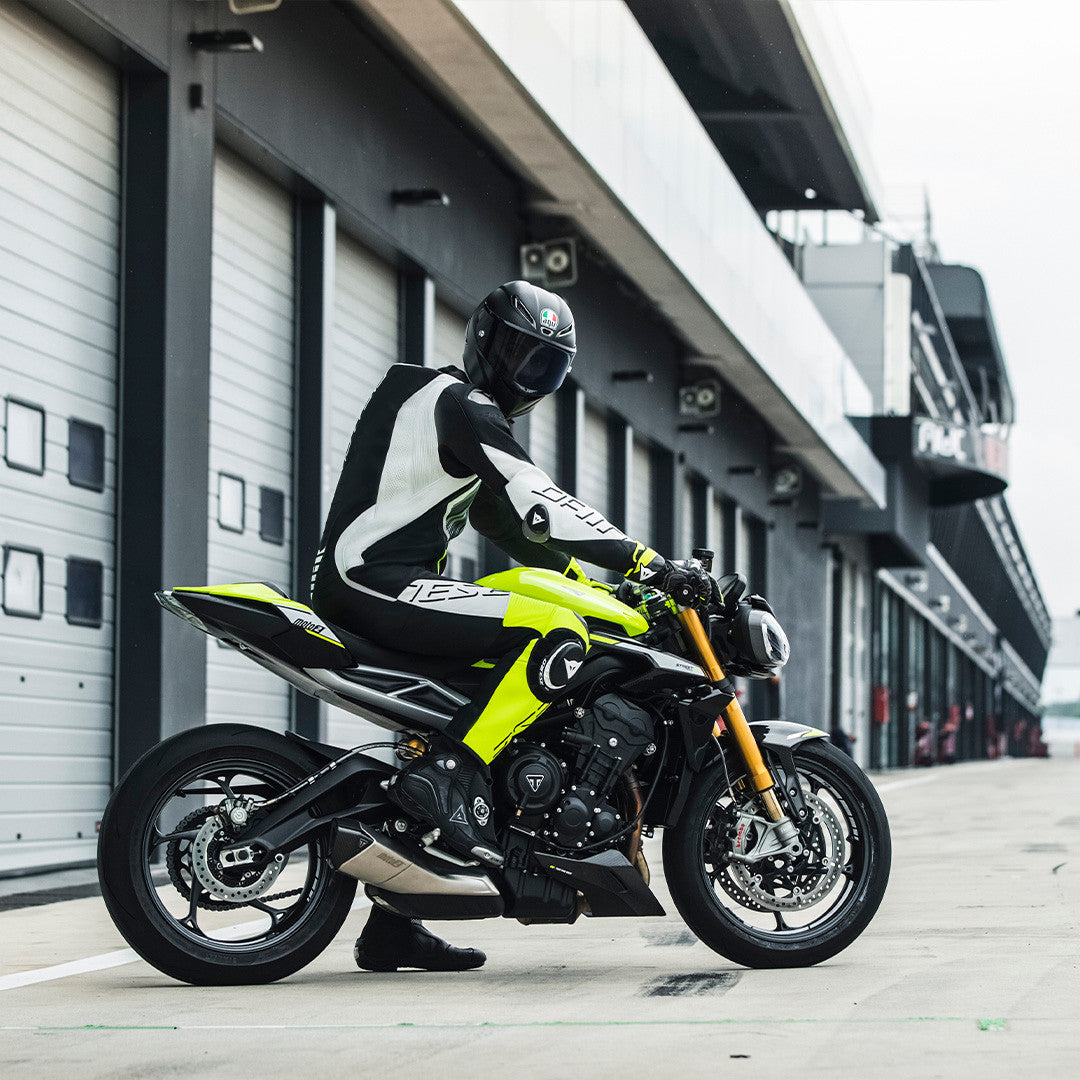 Dainese Audax D-ZIP Mono de cuero – Traje de carreras perforado | Hombre | Negro/Amarillo Neón 