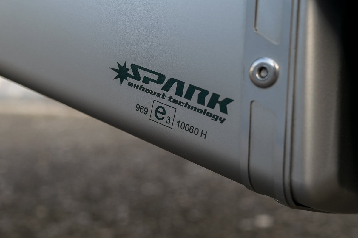Spark Exhaust Halbkomplette Anlage Satz Grid-O Euro5 Standard Mount Triumph Street Triple 765 R/RS (20-22) GTR0503TOM
