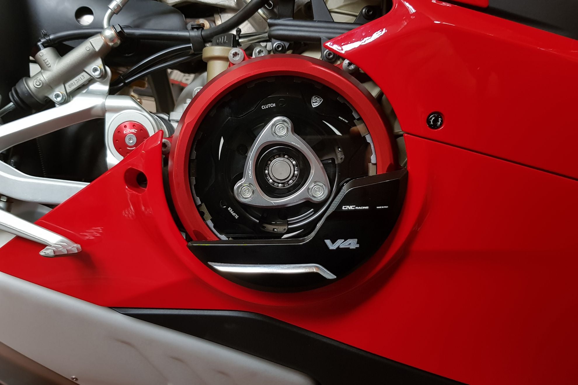 Protector de embrague de aluminio cubierta de protección CNC Racing Ducati Panigale V4/S (2025) PR310 