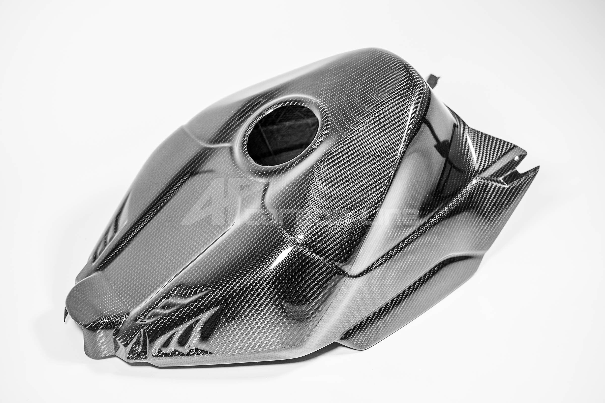 Cubierta de tanque SBK 200g AP Carbon Line Honda CBR 1000 RR-R SC82 (20-23) 