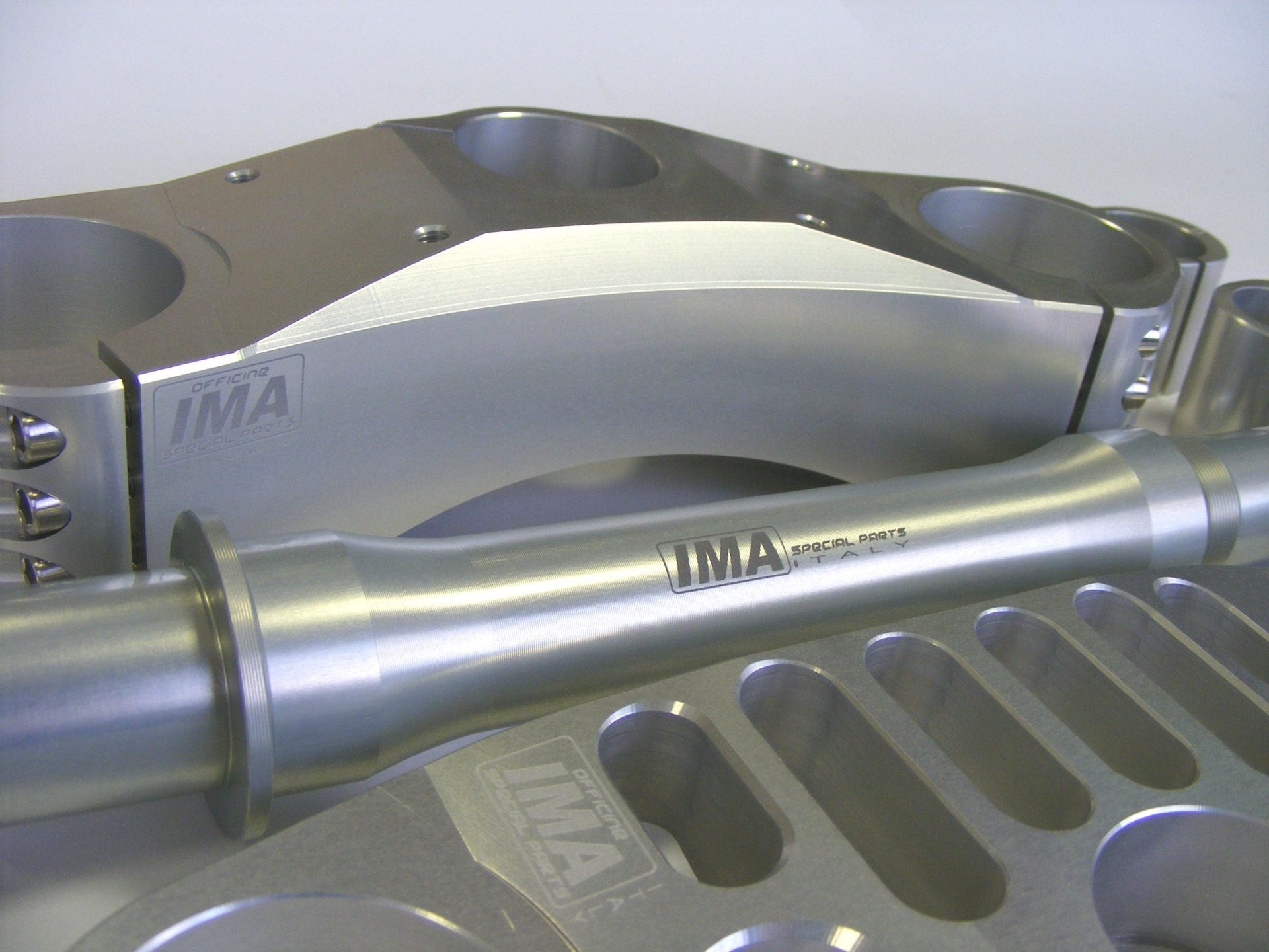 Ima Special Parts Racing puente de horquilla Aprilia RSV4/Factory/R (09-14) 
