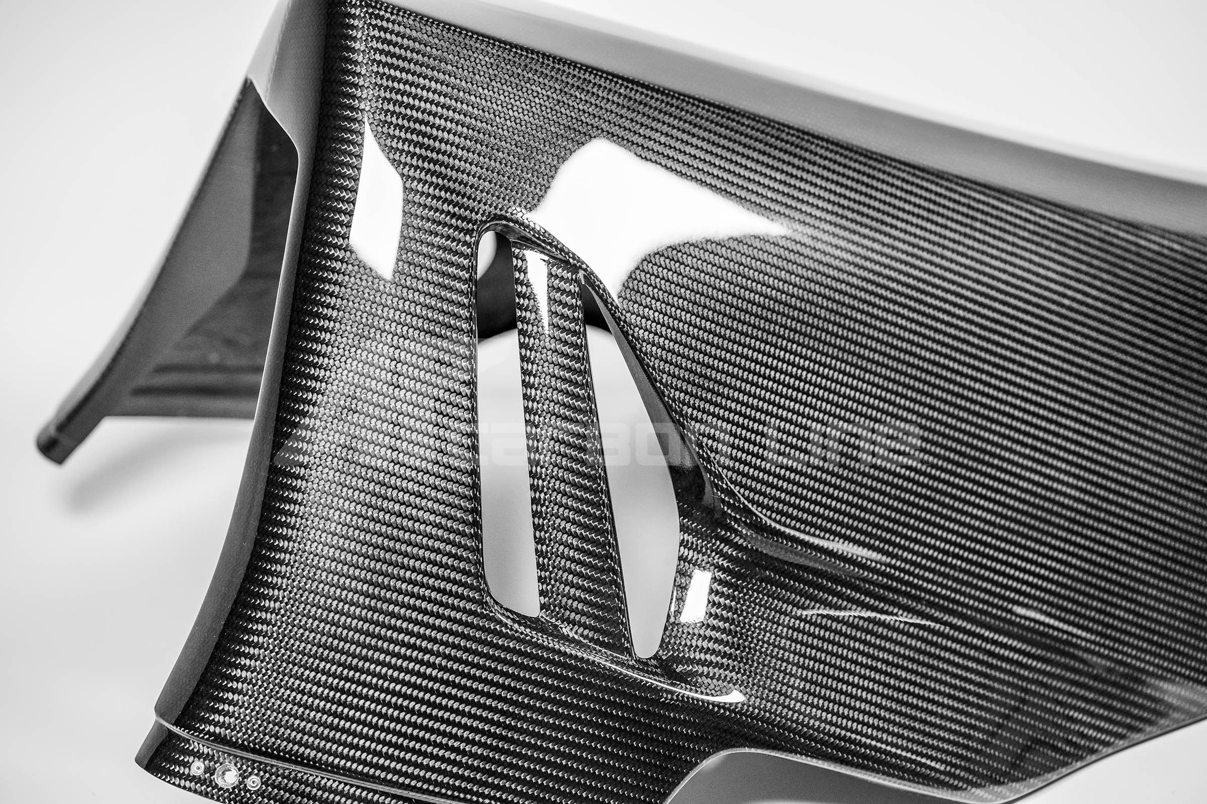 Spoiler de bicho 200g AP Carbon Line Honda CBR 1000 RR-R SC82 (20-23) 