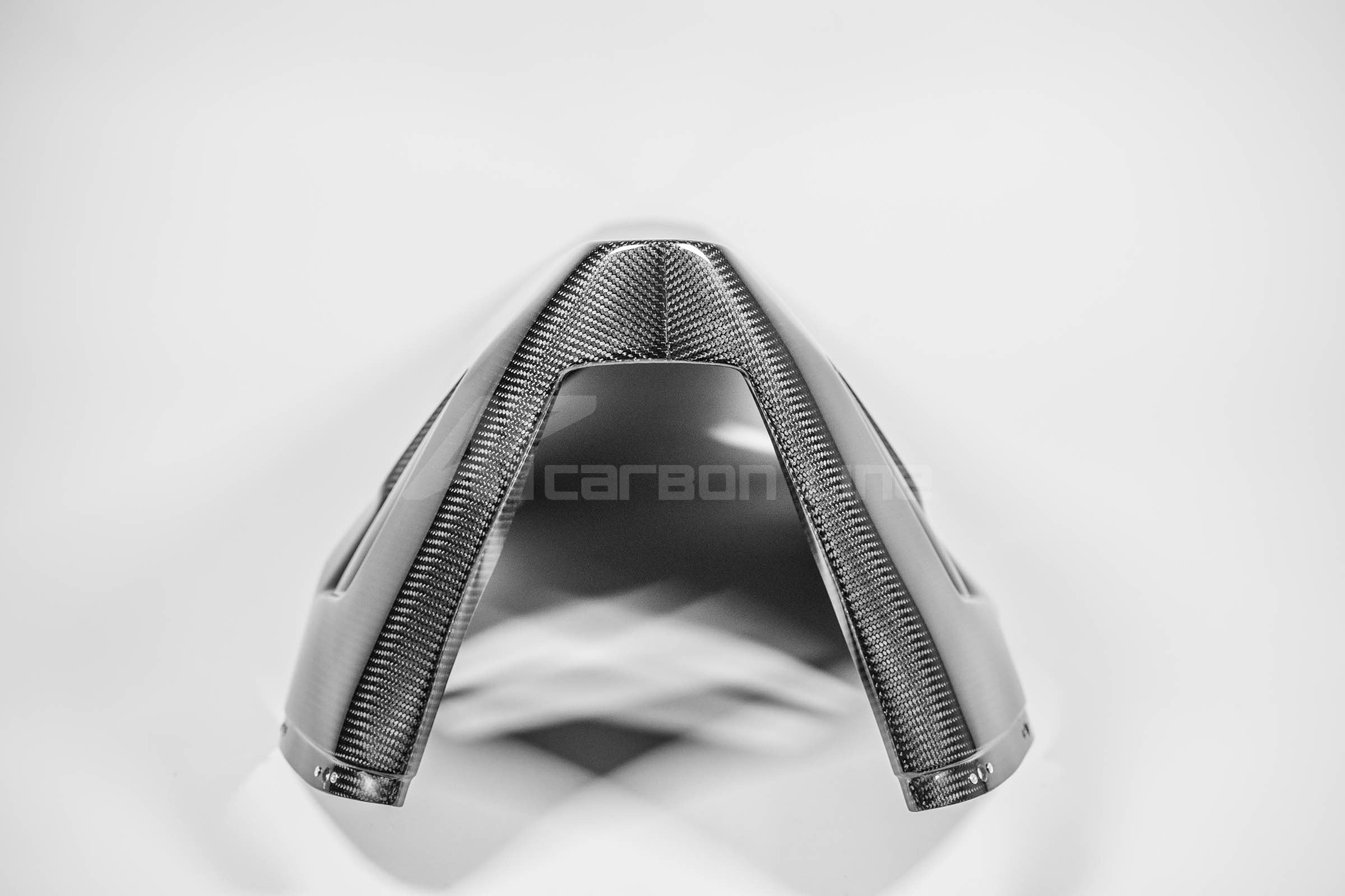 Spoiler de bicho 200g AP Carbon Line Honda CBR 1000 RR-R SC82 (20-23) 