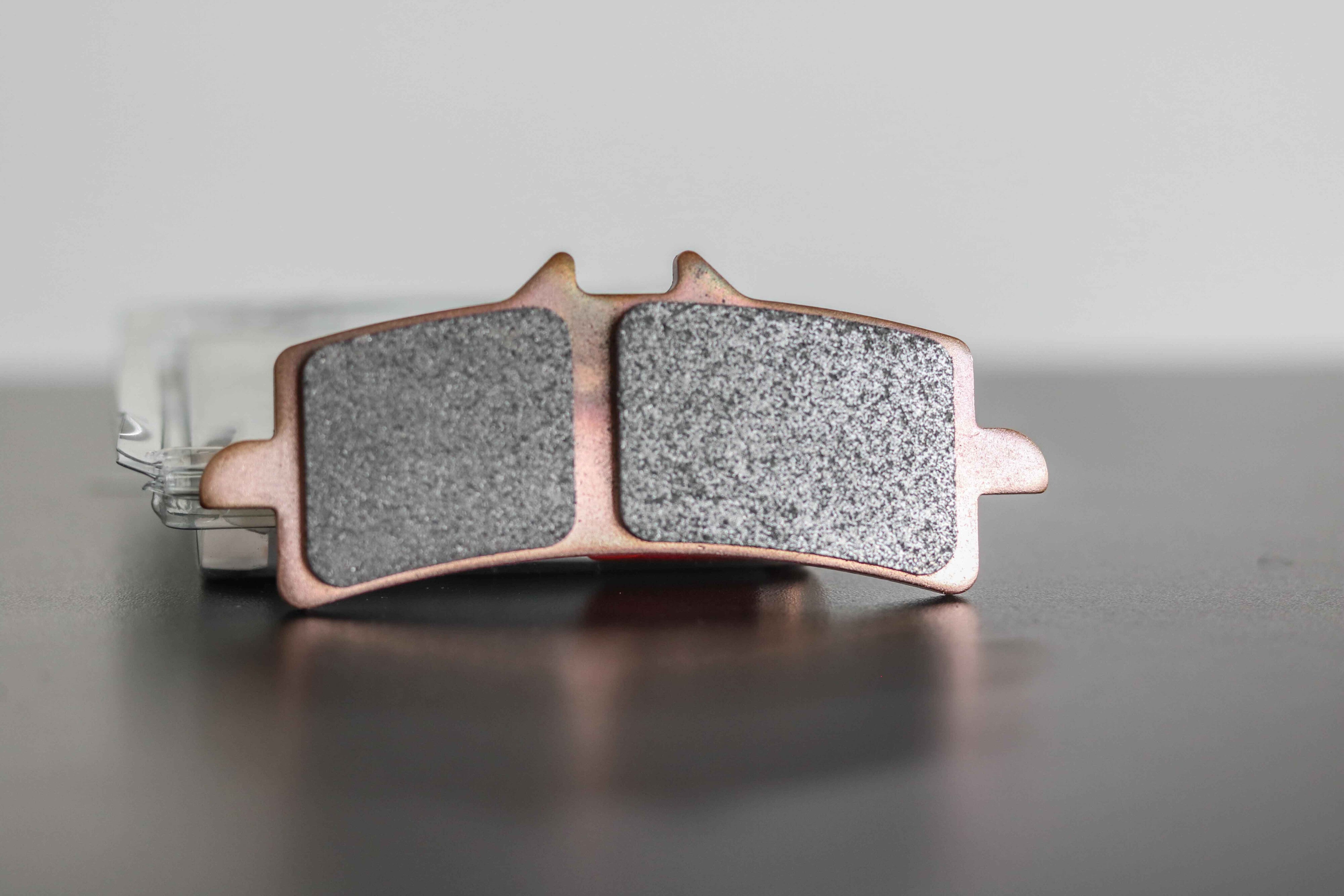 Brembo Z04 Racing-Pastillas de freno para Brembo M4/M50 y GP4-RX | 107A48639 