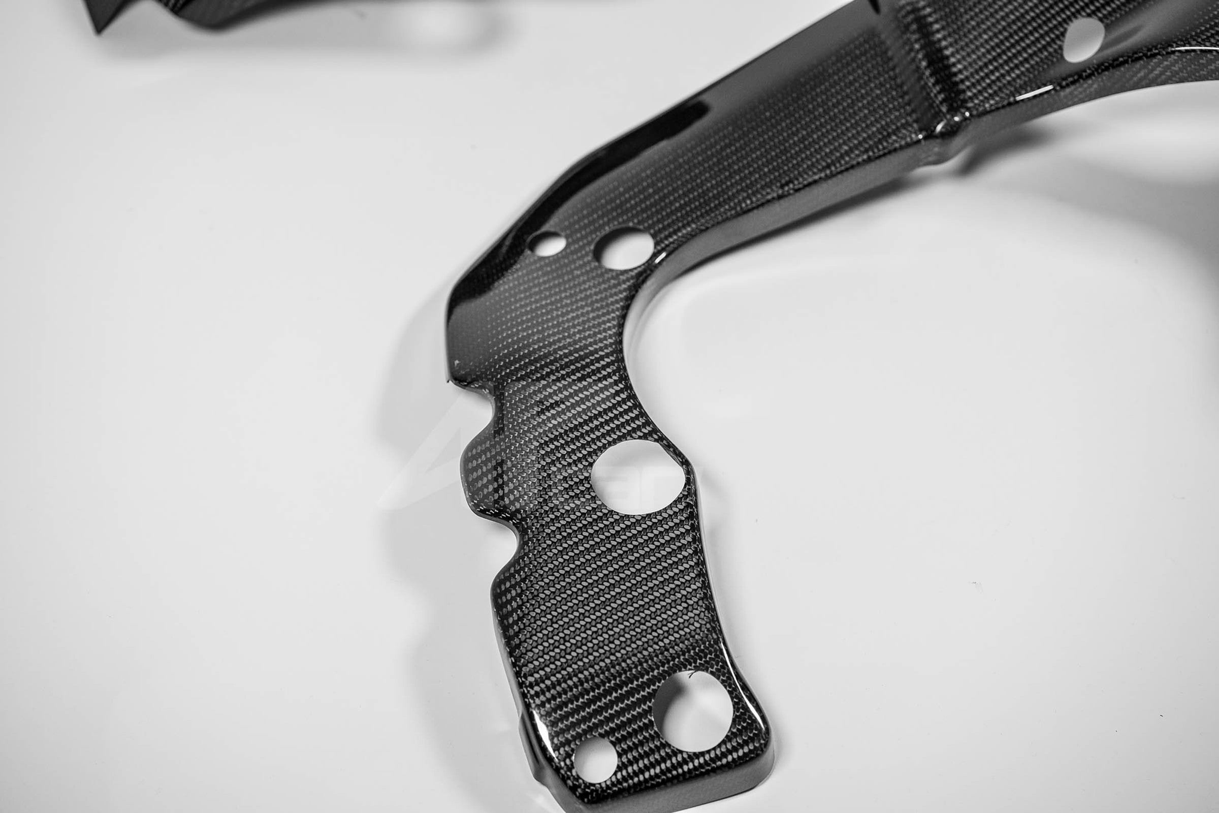 Cubiertas de chasis 200g AP Carbon Line Honda CBR 1000 RR-R SC82 (20-26) 