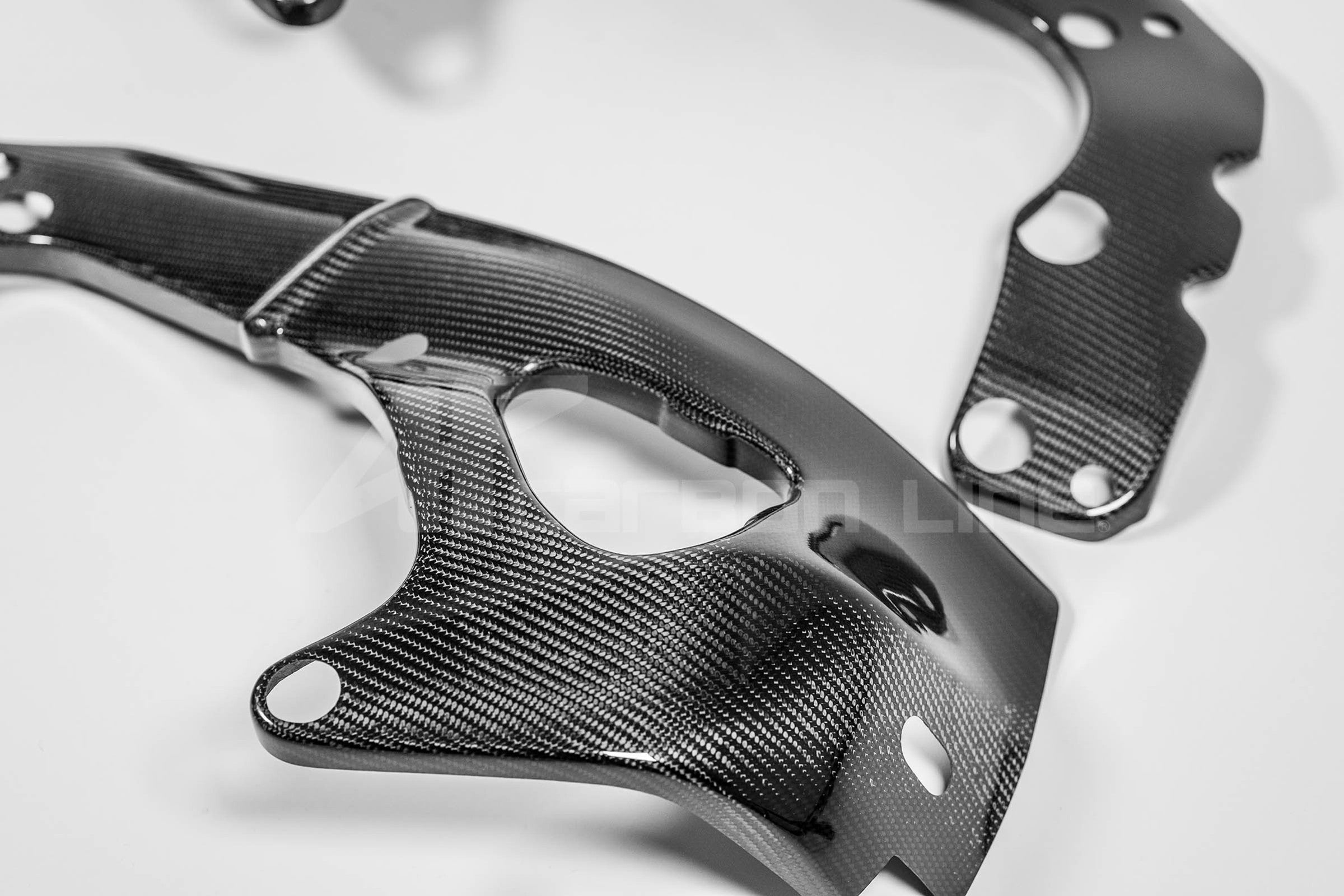 Cubiertas de chasis 200g AP Carbon Line Honda CBR 1000 RR-R SC82 (20-26) 